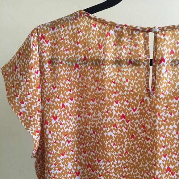 Banana Republic Heart Print Blouse - Picture 2 of 4